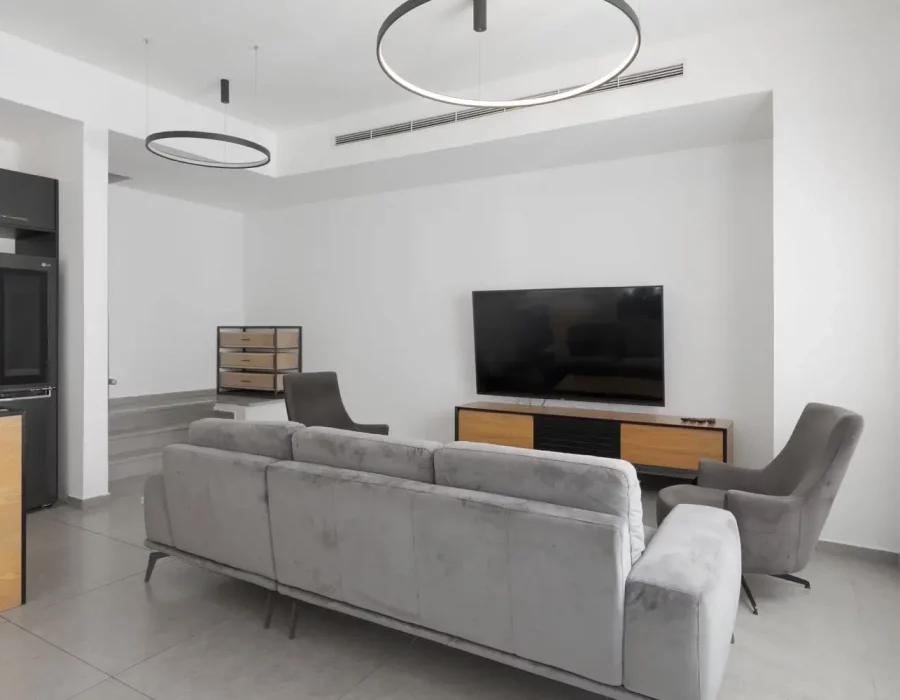 WhatsApp Image 2024-08-27 at 11.38.54 (2)