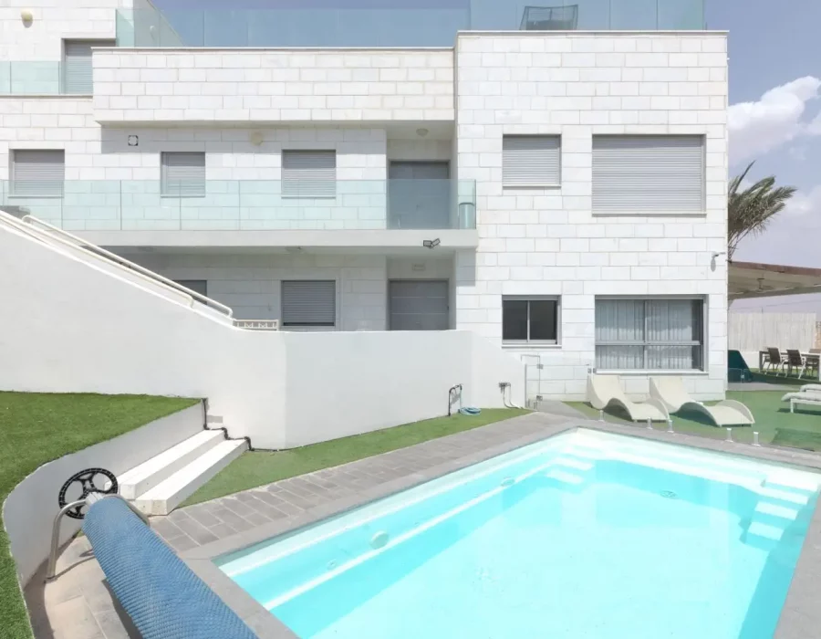 WhatsApp Image 2024-08-27 at 11.38.59 (1)