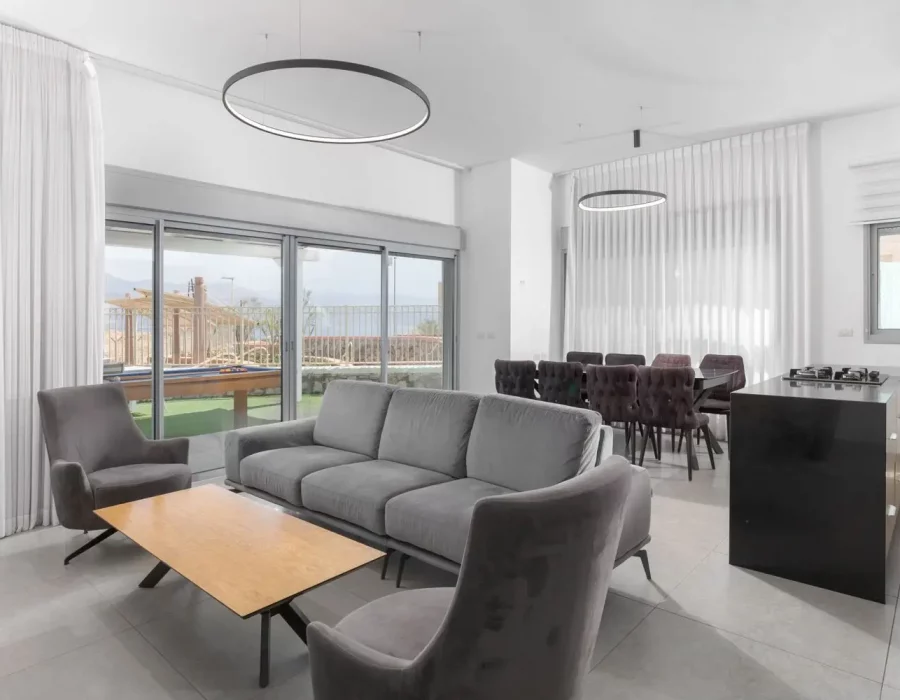 WhatsApp Image 2024-08-27 at 11.39.02 (1)