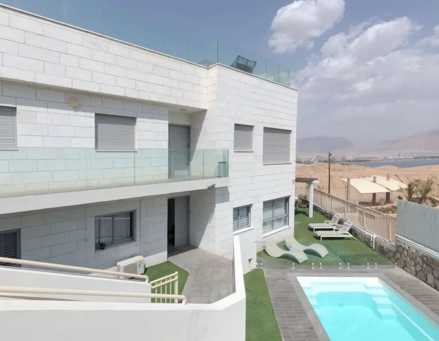 WhatsApp Image 2024-08-27 at 11.39.08 (1)